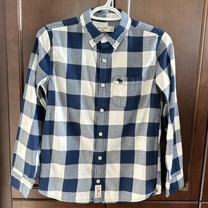 Used once. Comes from a smoke and pet free home.